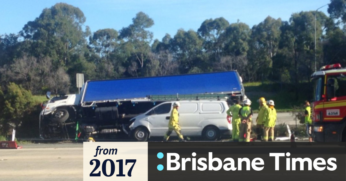 Brisbane traffic M1 delays of more than 15km after truck rollover at